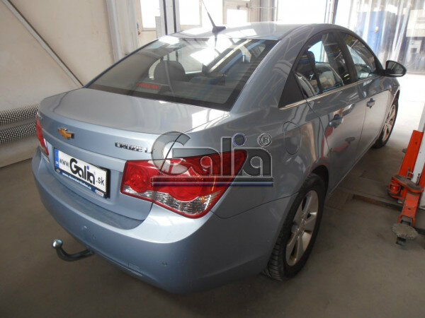 Фаркоп Galia для Chevrolet Cruze седан/хетчбек 2009-2016