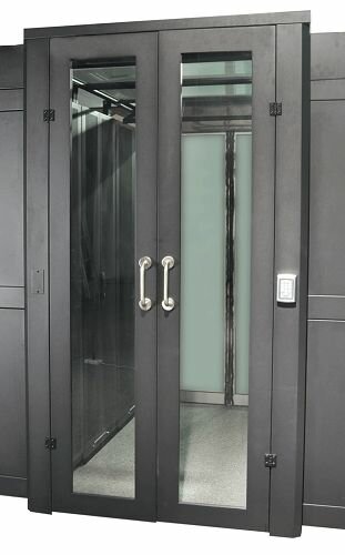 Комплект дверей Lanmaster LAN-DC-HDRML-48Ux12 распашные, коридора, 1200 мм для шкафов LANMASTER DCS 48U, стекло, key-card замок
