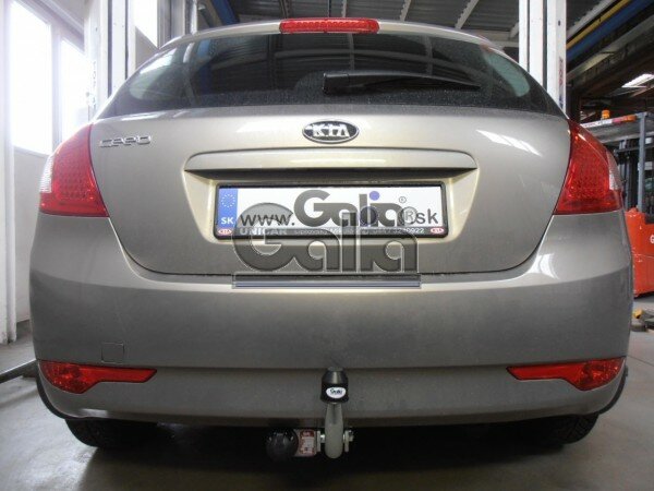 Фаркоп Galia для Kia Ceed хетчбек 2006-2012, в т.ч. Kia Pro-Ceed