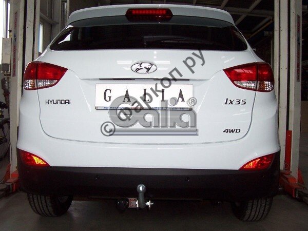 Фаркоп Galia для Hyundai ix35 2010-2015,твердое крепление шара