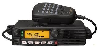 Автомобильная рация Yaesu FTM-3100R