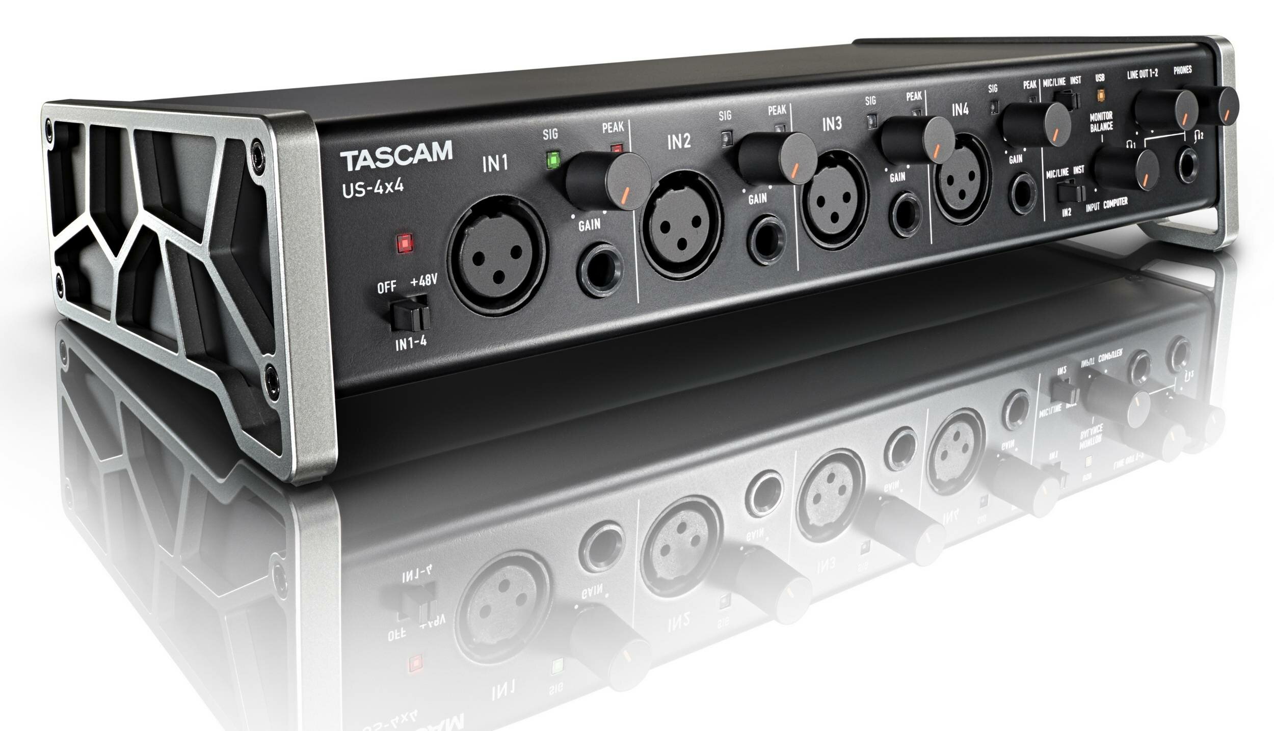 Tascam US-4x4 USB USB/MIDI аудиоинтерфейс