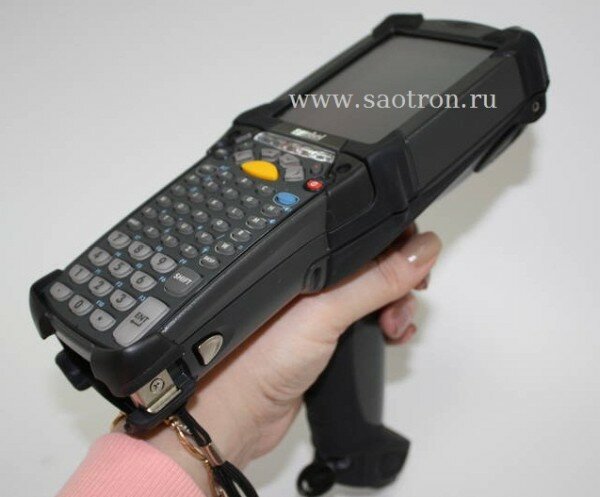 терминал zebra / motorola symbol mc92n0-g30syaaa6wr (gun, 802.11a/b/g/n, 2d imager (se4500), vga color, 1gb ram/2gb flash, 28 key, android, bt, ist, rfid tag) MC92N0-G30SYAAA6WR