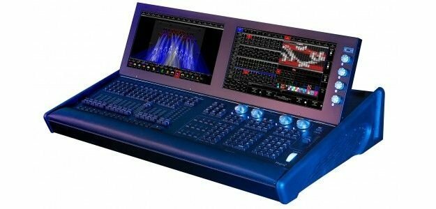 Chamsys Magic Q MQ500 Stadium Console (200 Universe)